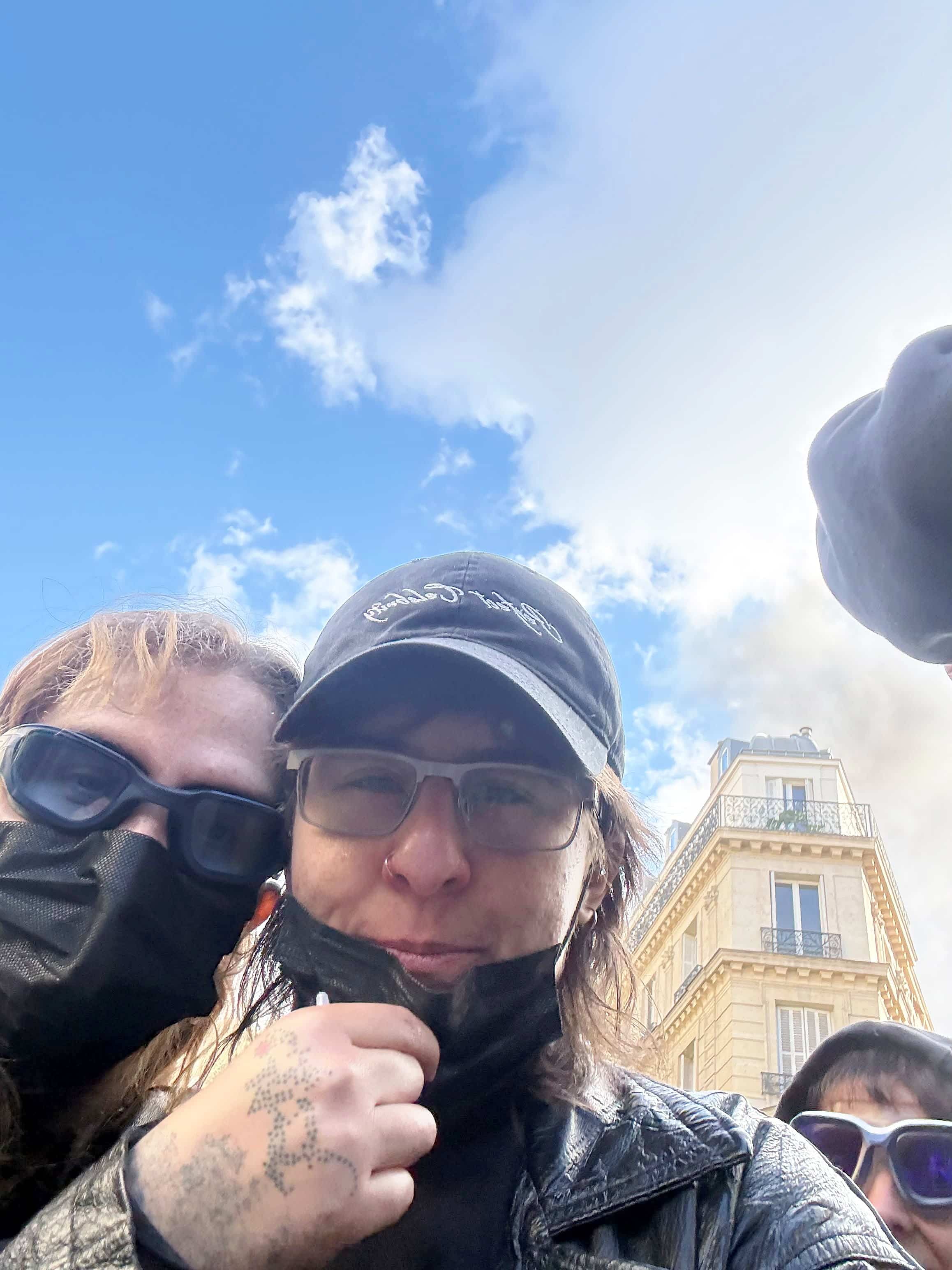 Trish Dufresne-Nasser, 25 ans, de Montréal, est allée manifester le week-end dernier à Paris.