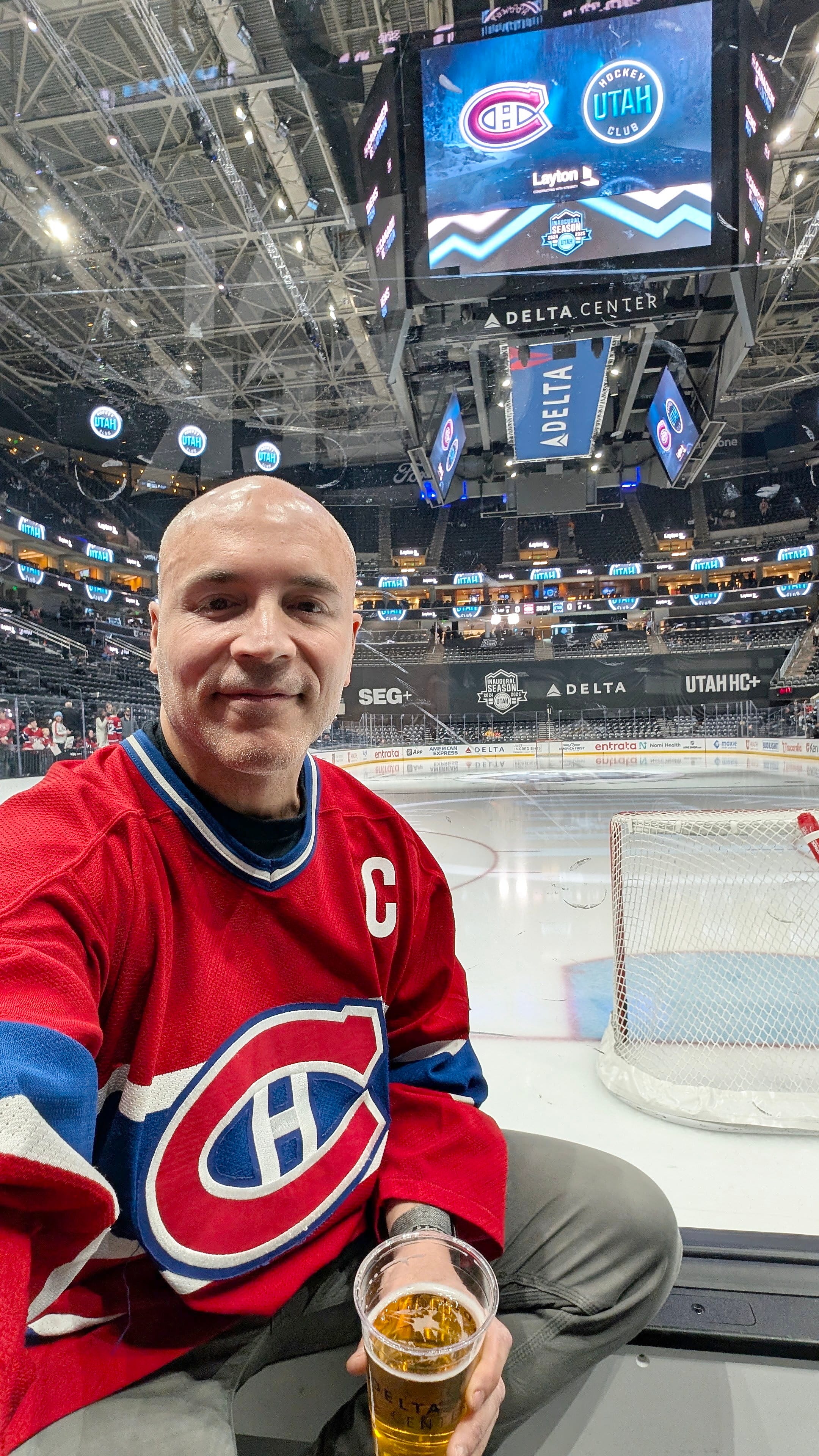 Une vague rouge à Buffalo? Ces partisans du Canadien paient jusqu’à 2000$ pour faire le voyage