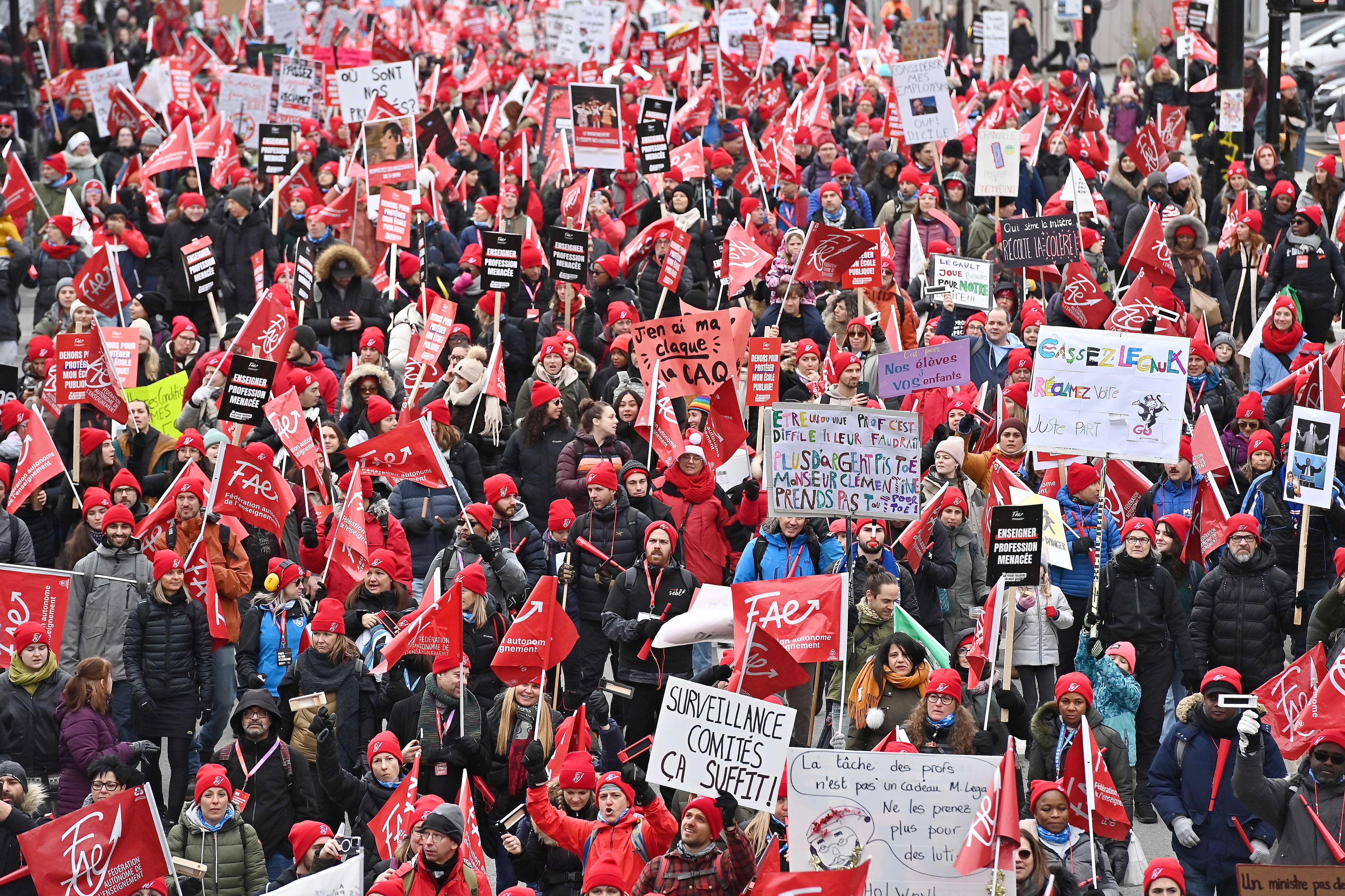 Grande mobilisation du secteur public: voici pourquoi ces gens prenaient part &agrave; la manifestation