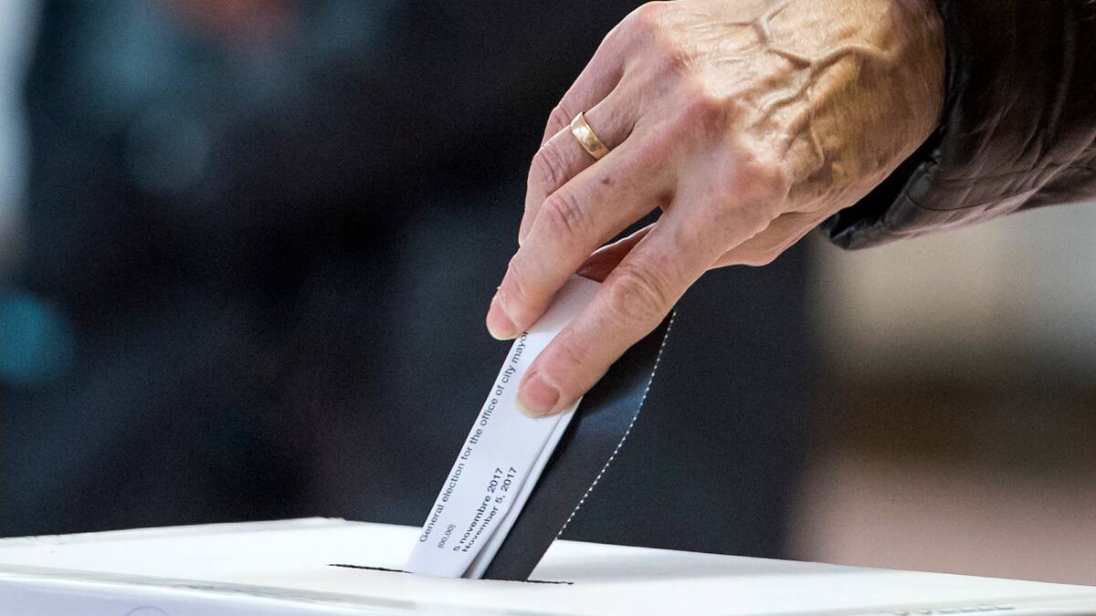 Papier de toilette dans les urnes; le vote est reporté
