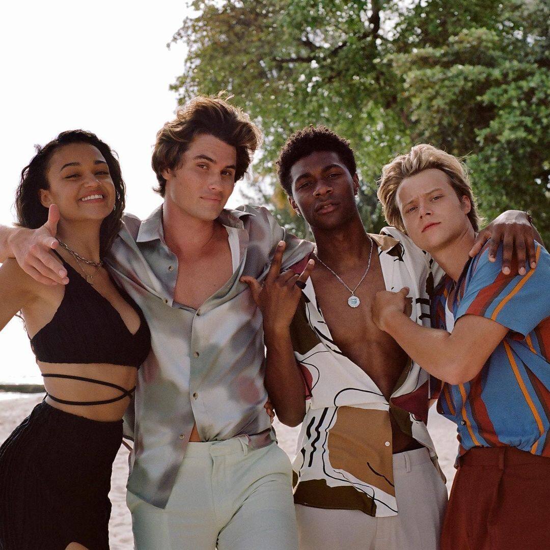 Outer Banks: 6 théories folles sur la saison 3 