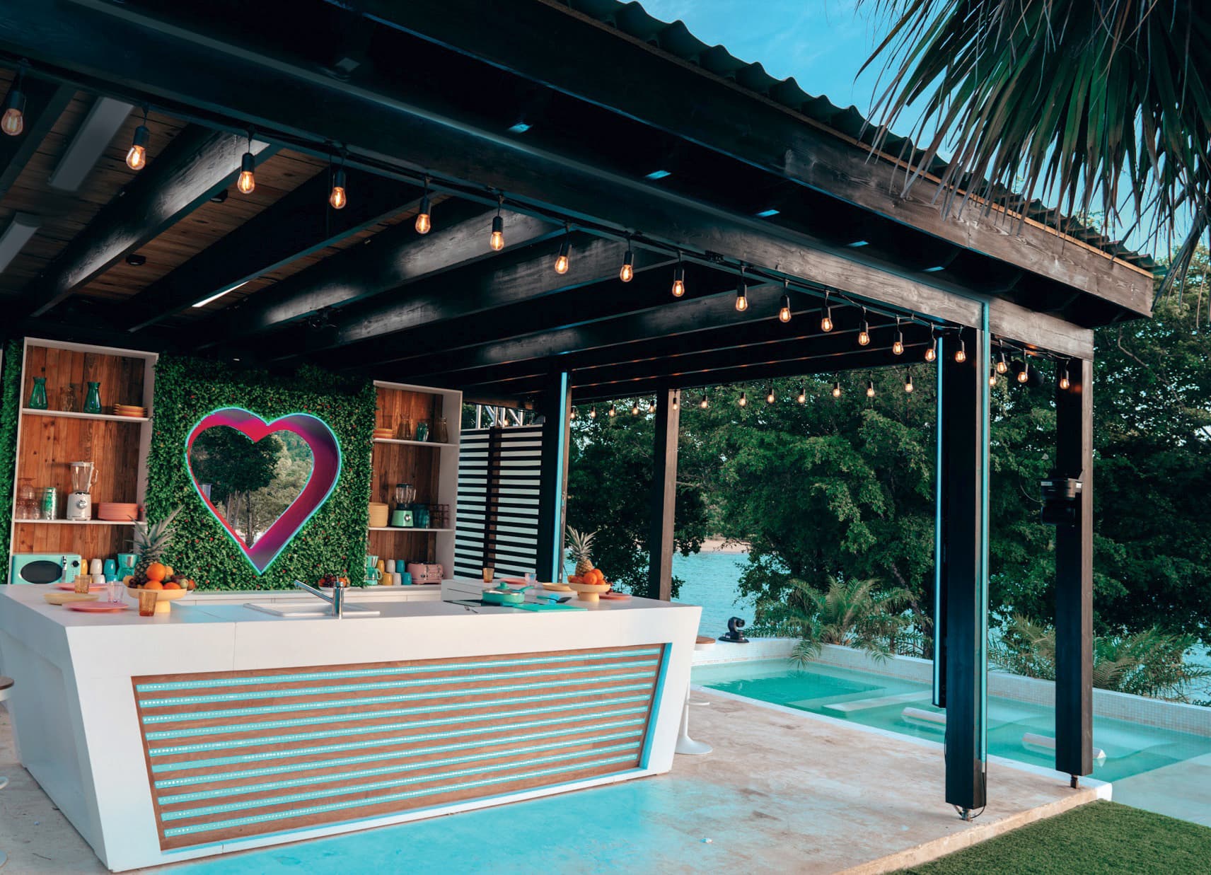 Découvrez des images de la nouvelle villa