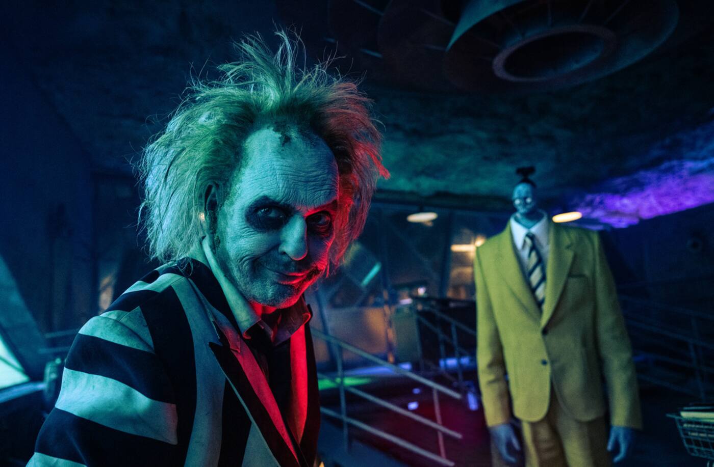 Autoreference Critique de «Beetlejuice Beetlejuice»: Tim Burton s’amuse... et nous ...