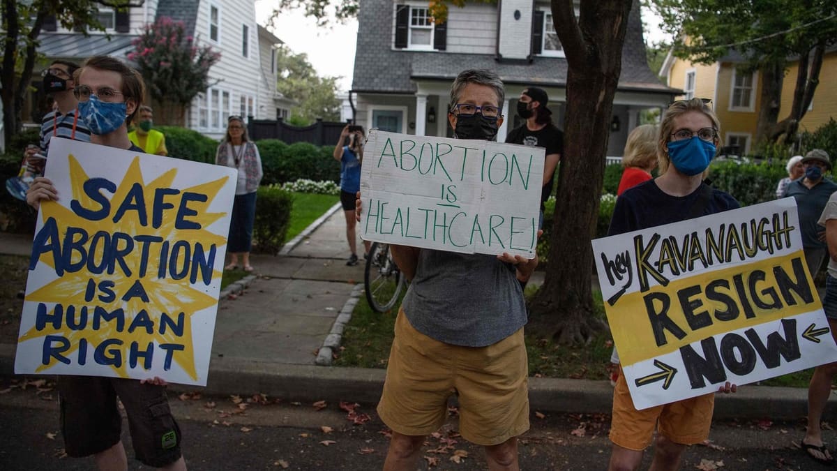 La Maison-Blanche condamne menaces et violences lors de manifestations sur l'avortement