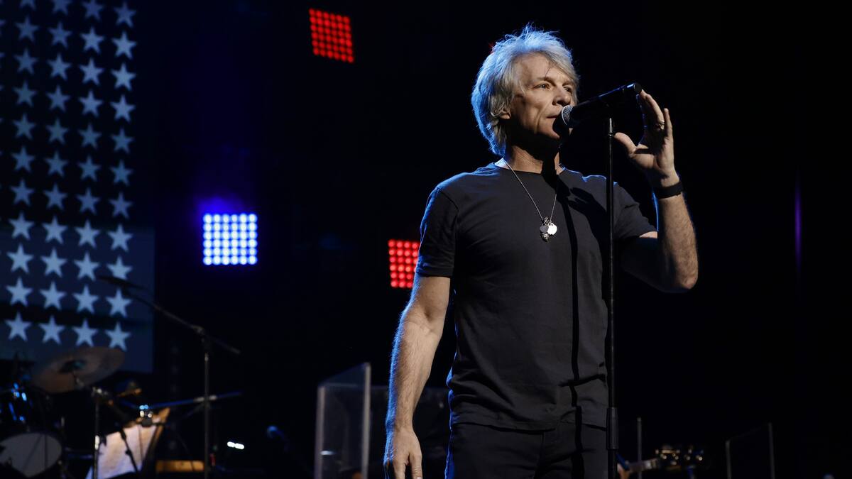 Jon Bon Jovi déclaré positif à la COVID-19