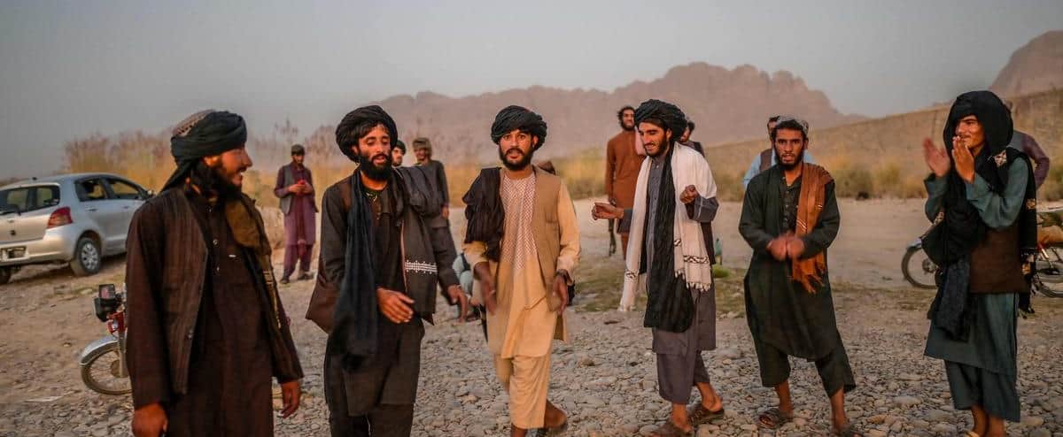 Quand les talibans dansent au soleil couchant en Afghanistan