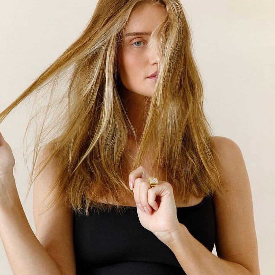  Les meilleurs shampoings qui laissent un parfum