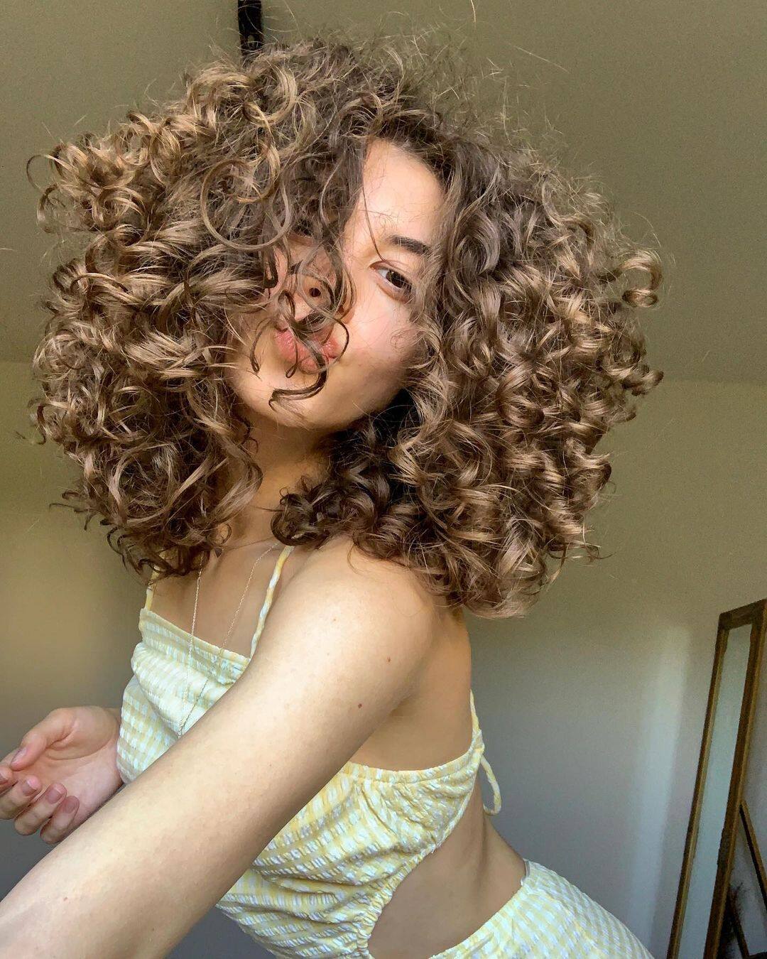 Combien de fois par semaine se laver les cheveux