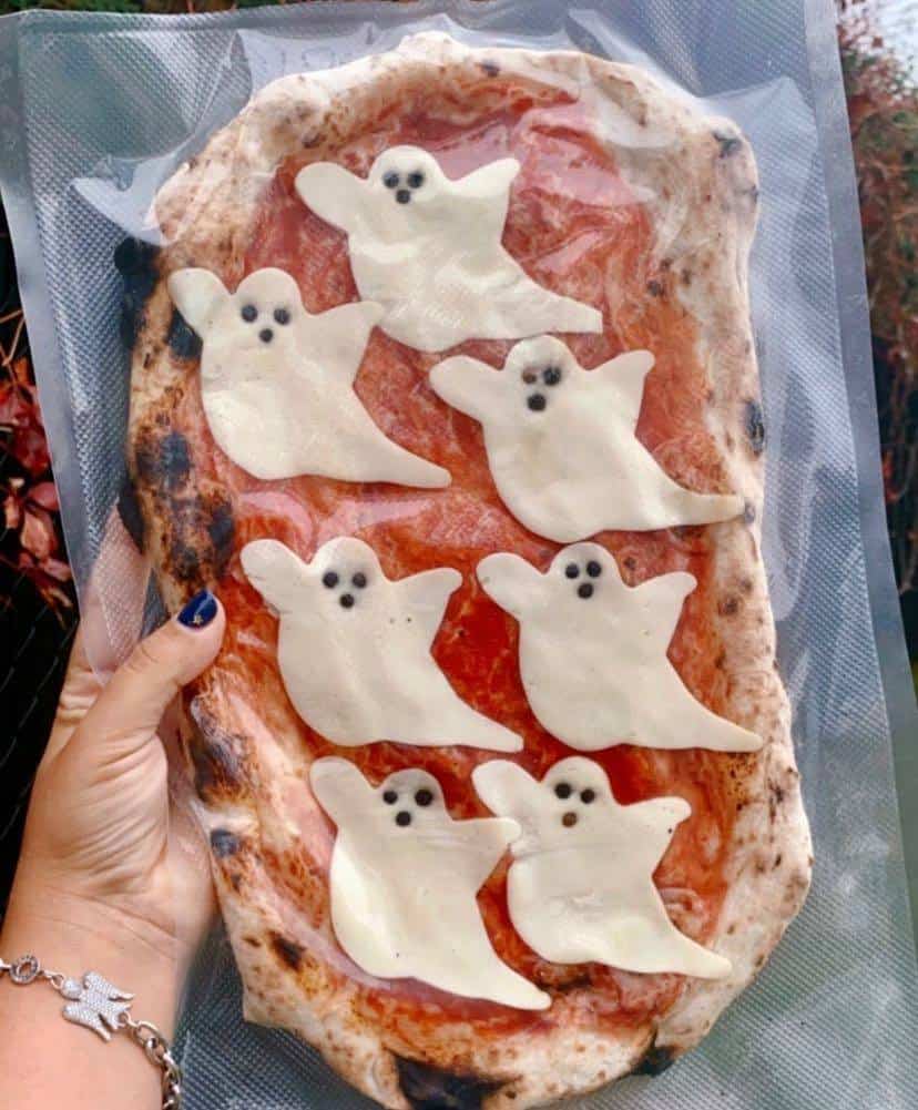 Ce resto sert LA pizza parfaite pour l’Halloween 