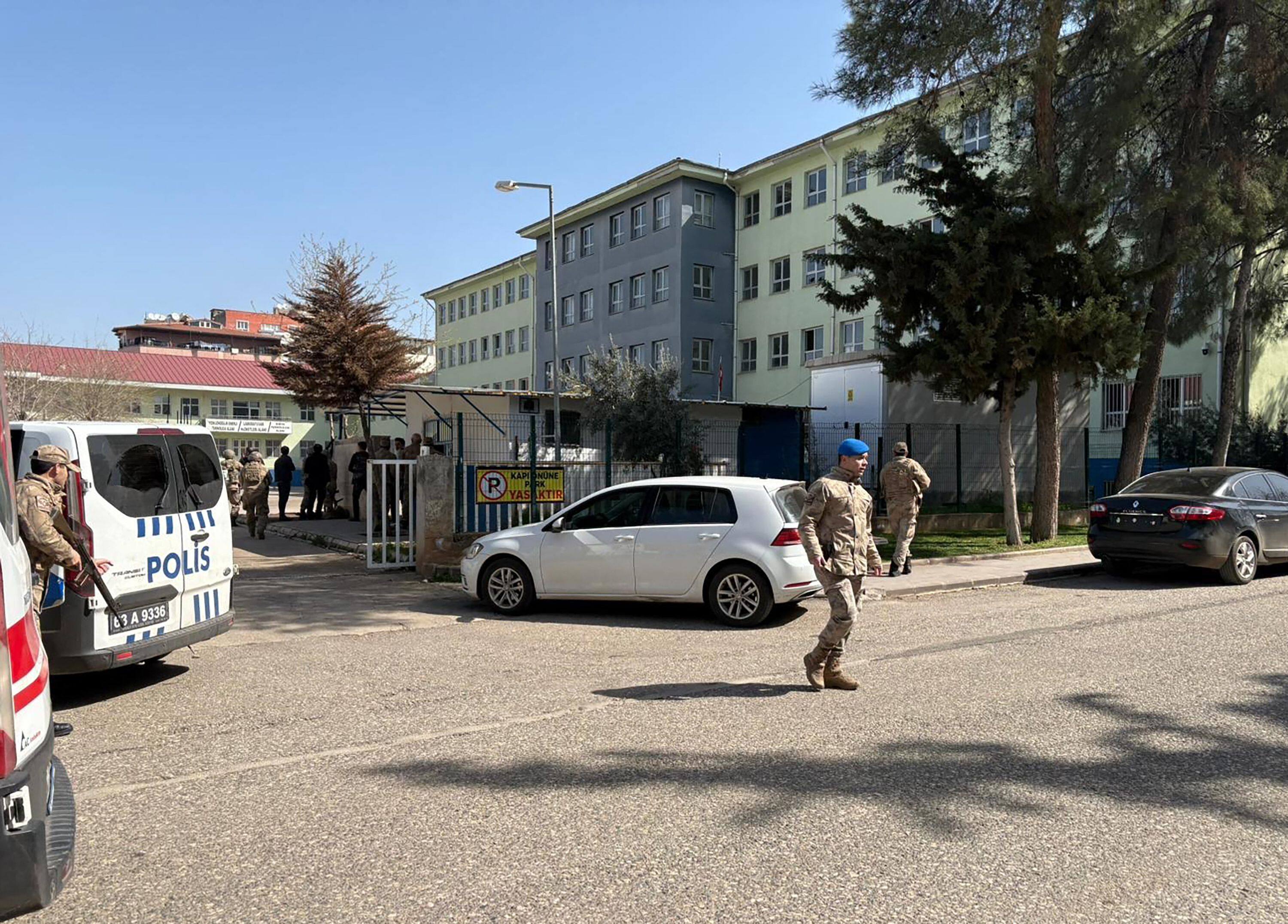 Turquie: seize blessés par arme à feu dans un lycée du sud-est