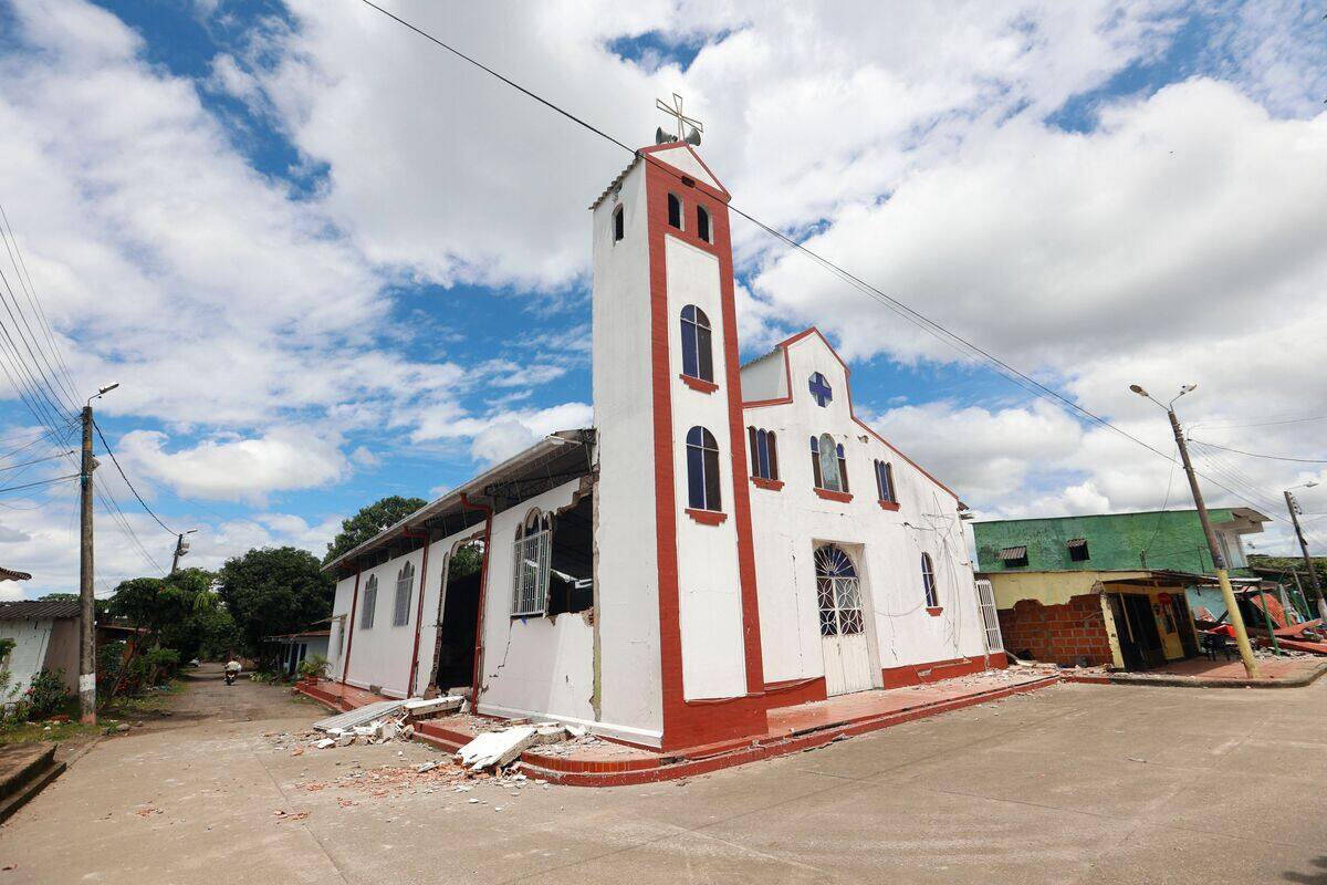 [EN IMAGES]  Terremoto de magnitud 6.5 en Colombia, se sintió fuertemente en Bogotá
