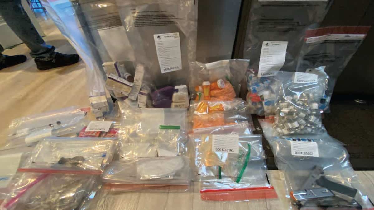 Qui est la «Reine de la kétamine» poursuivie pour la mort de Matthew Perry?