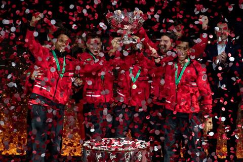 TENNIS DAVIS CUP CAN OUT