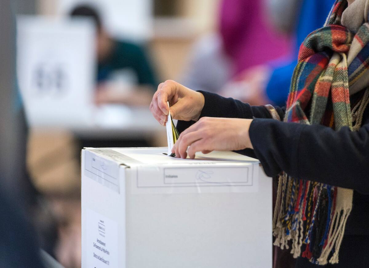 Les partis d&eacute;connect&eacute;s de la r&eacute;alit&eacute; sur la main-d&rsquo;&oelig;uvre