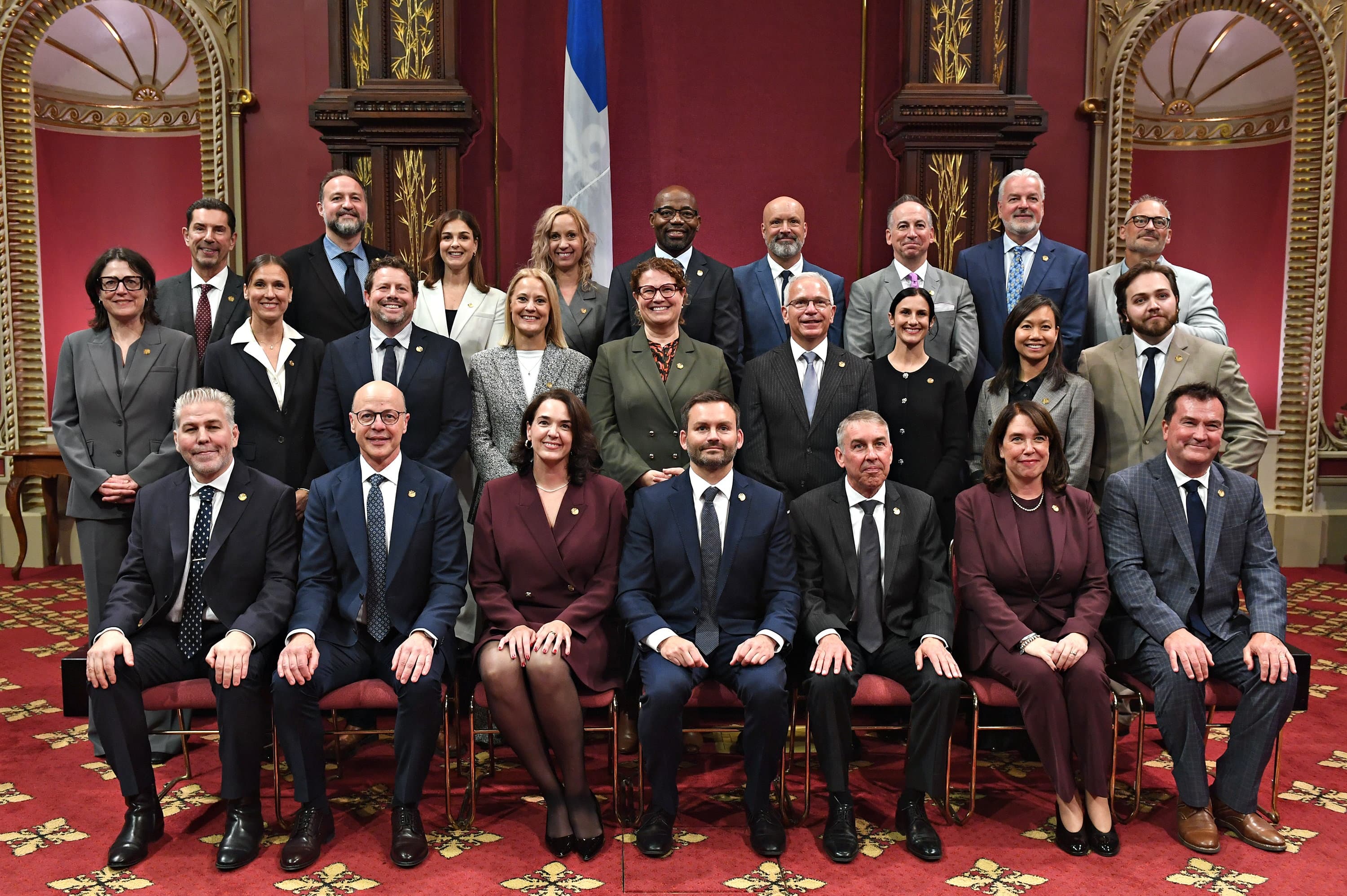 Voici la liste des ministres du gouvernement St-Pierre Plamondon