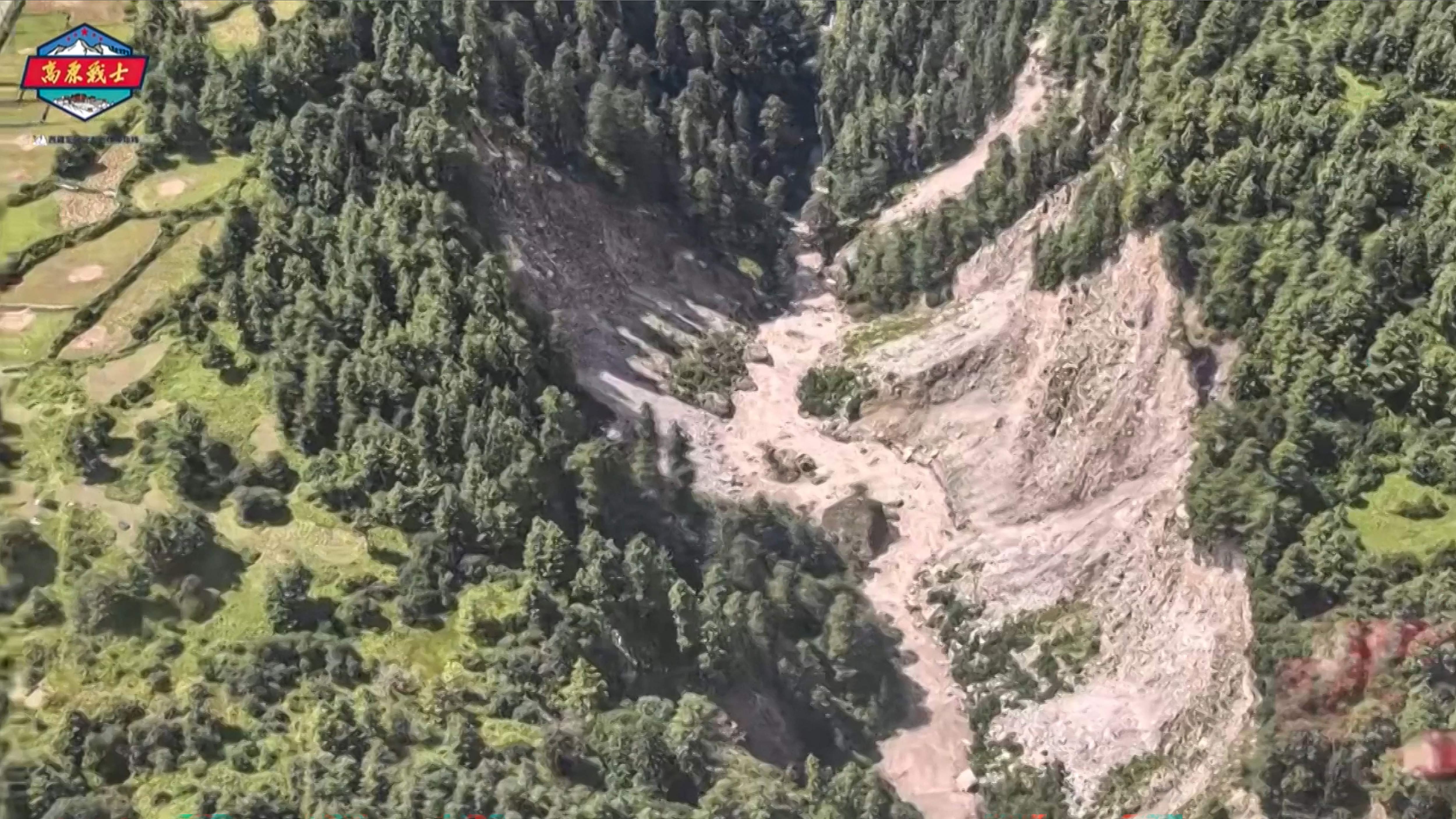 Effondrement d’un glacier: comment un bloc de glace peut être à l’origine de la crue dévastatrice au Népal?