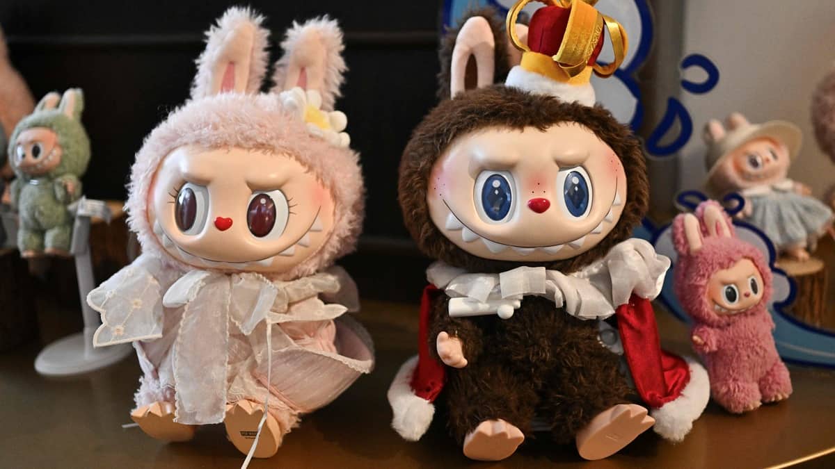 Le fabricant des poupées virales Labubu chute en Bourse malgré des profits records