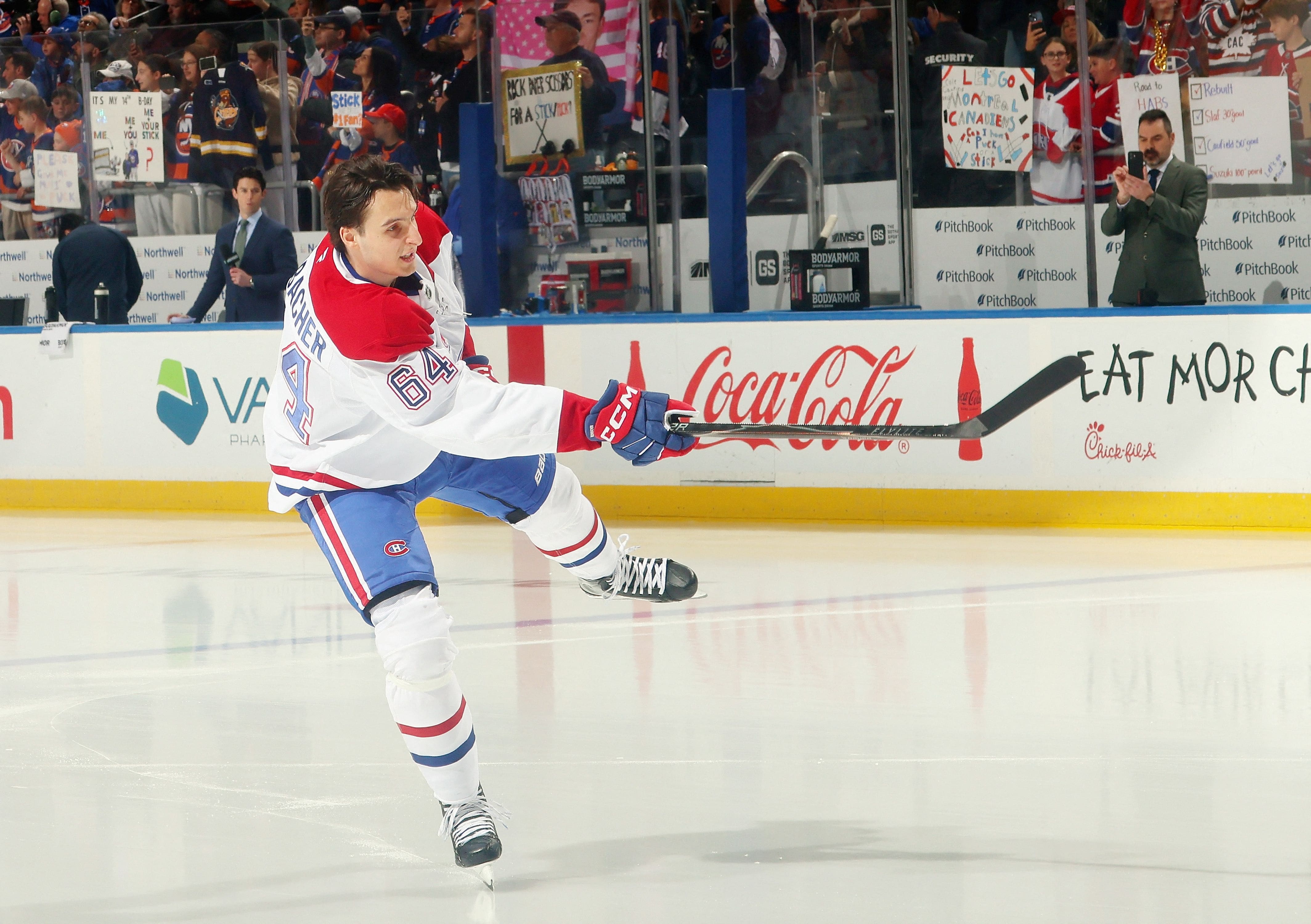 À VOIR : les premiers coups de patin de Reinbacher dans la LNH