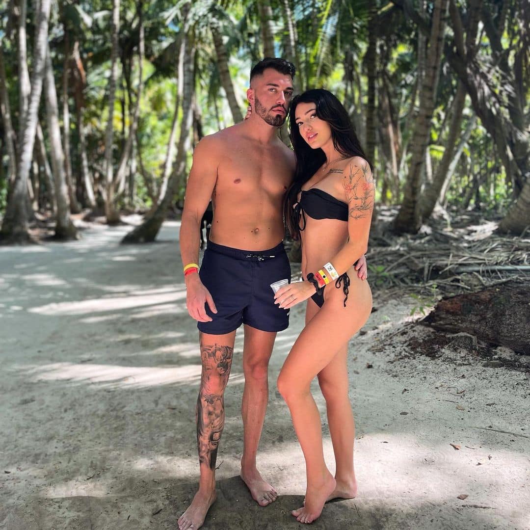 Fiançailles pour Marilou de l'IDA et Antoine d'OD