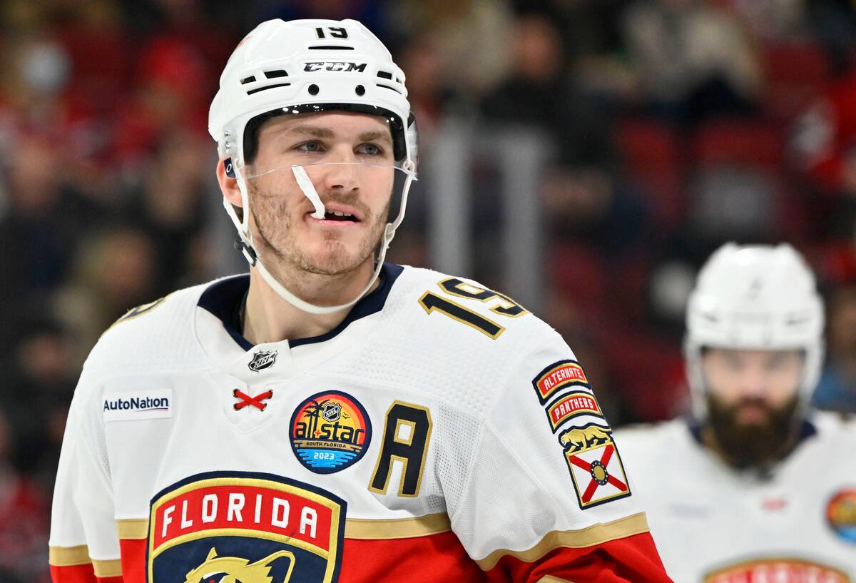 Op&eacute;r&eacute;, Matthew Tkachuk raterait plusieurs mois d'activit&eacute;s