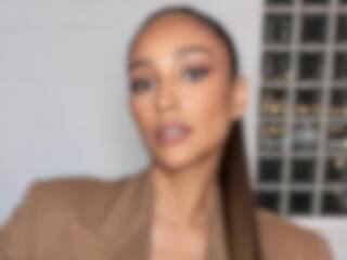 Shay Mitchell enceinte de son deuxième enfant