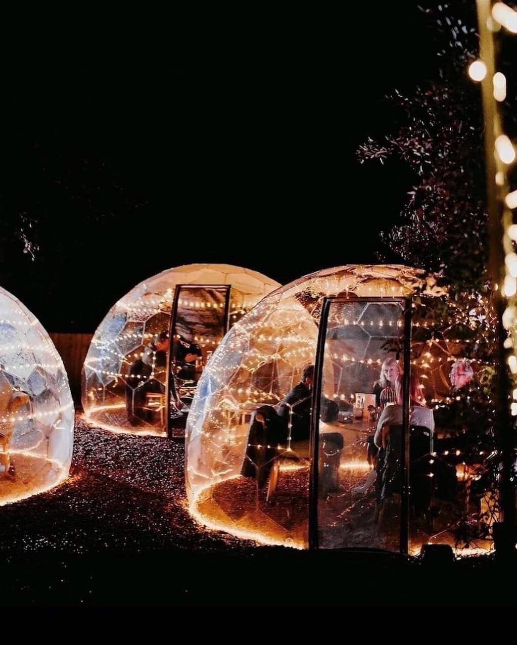 Un souper-fondue au fromage sous les étoiles