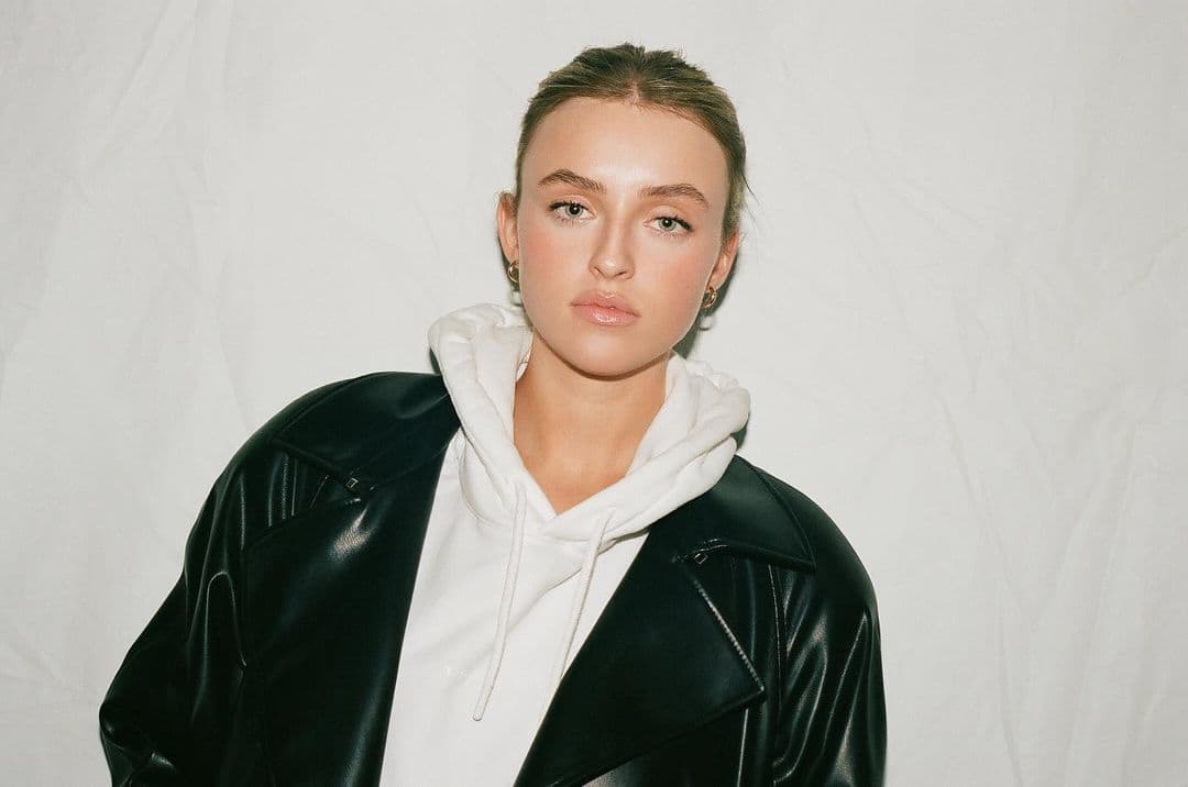 Alicia Moffet en show avec cette superstar