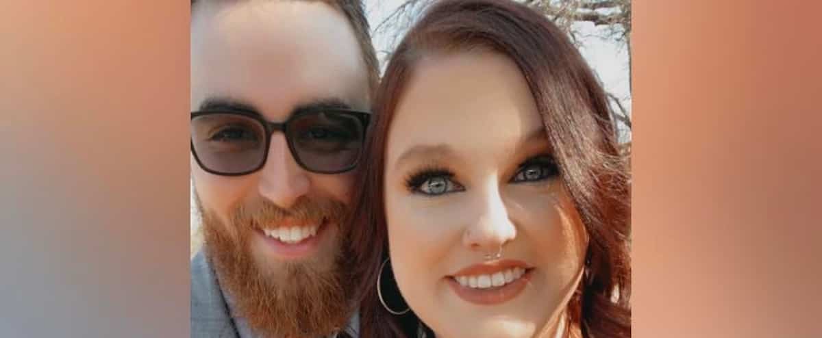 Un couple filmé à son insu pendant une relation sexuelle poursuit un propriétaire d’Airbnb