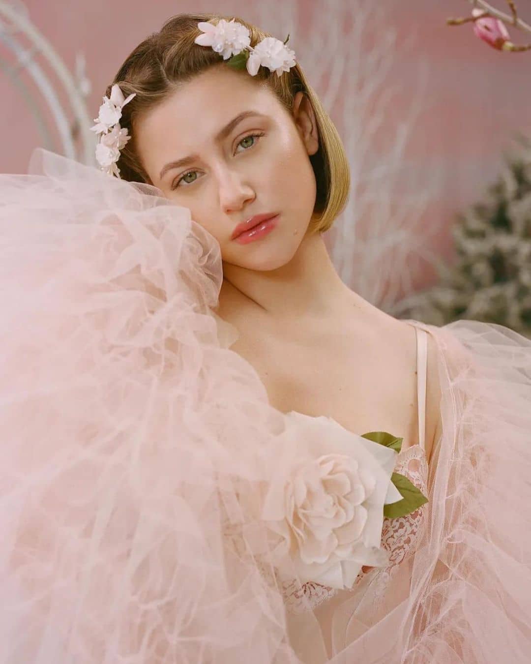 Lili Reinhart sur les propos toxiques de Kim K