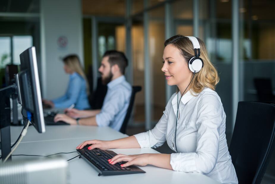 Image principale de l'article Écouter de la musique au travail rend productif