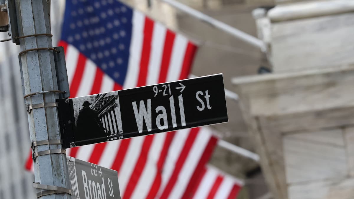 Wall Street termine en hausse après que Donald Trump estime la guerre «quasiment» finie