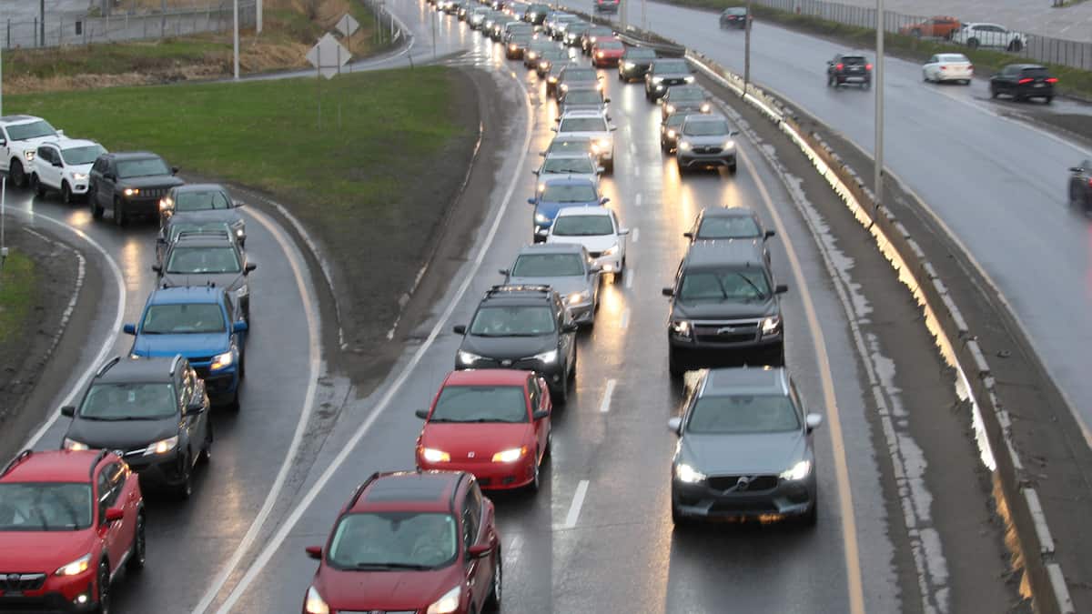 Contrecœur: l’autoroute 30 fermée complètement en raison d’un viaduc