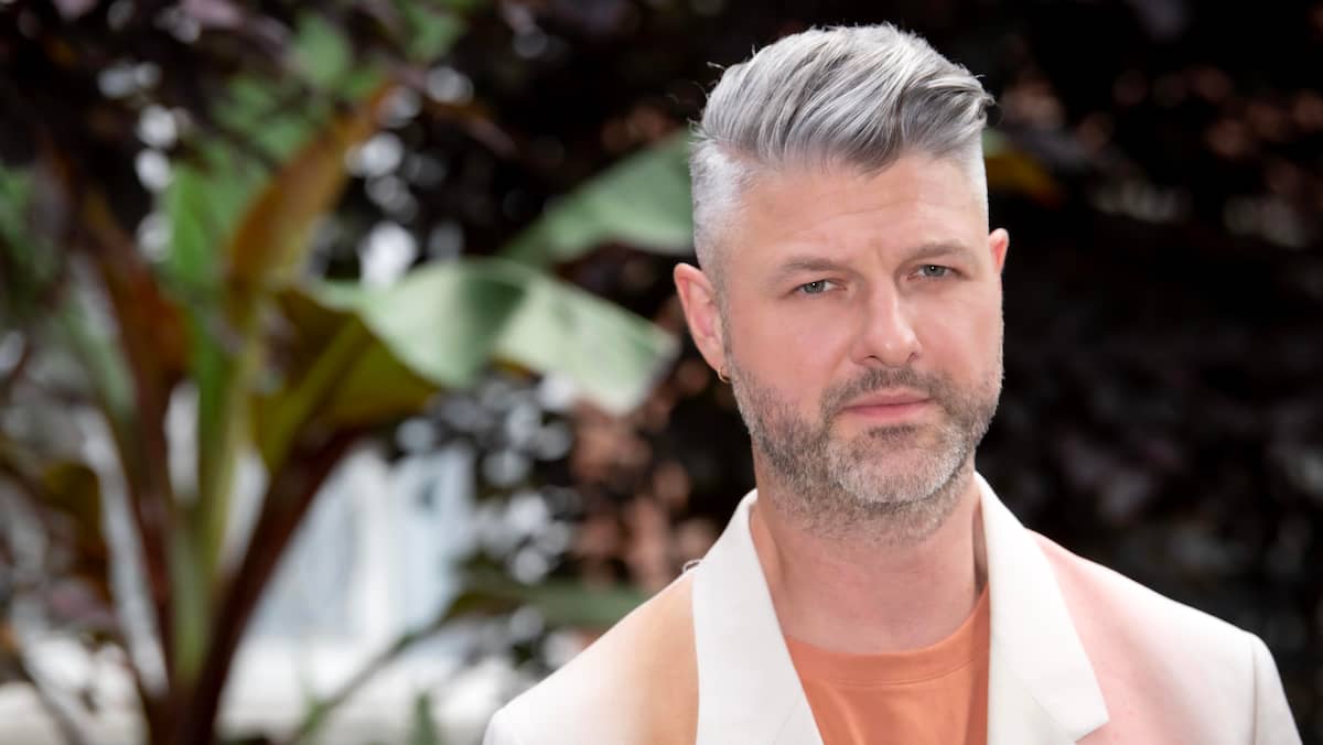 Pierre Lapointe a écrit une chanson pour sa mère atteinte de la maladie d'Alzheimer: «Quand ça devient vrai, c’est un choc et beaucoup de tristesse»