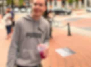 Il partage une première photo avec son amoureuse