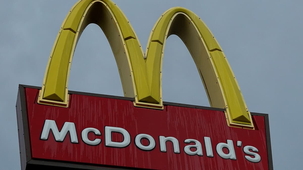 À New York, un serveur de McDonald's blessé par balle pour des frites froides