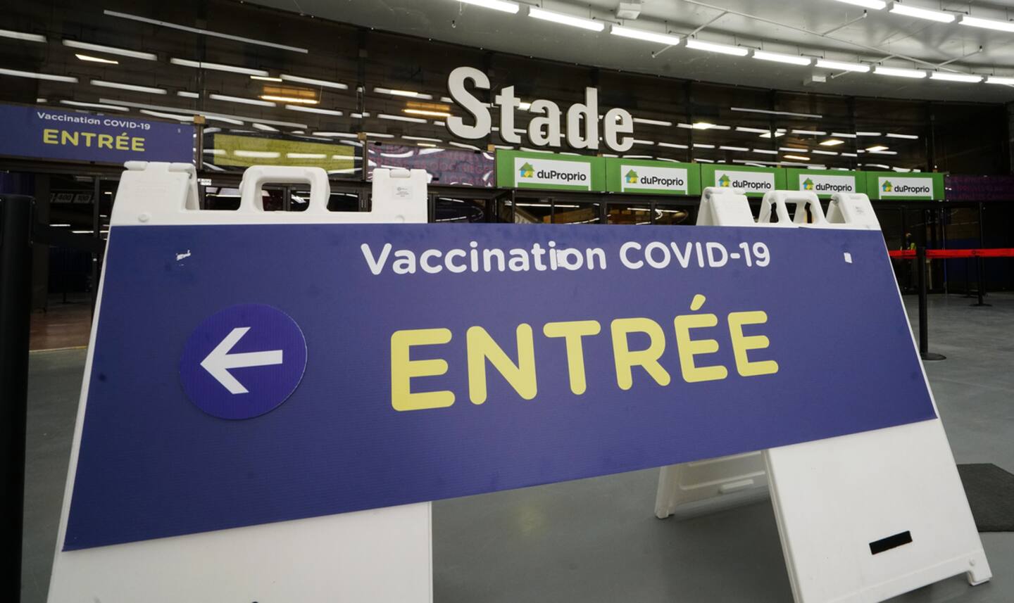 Vaccination contre la COVID-19: la clinique du Stade olympique ferme le 25 novembre Vaccination contre la COVID-19: la clinique du Stade olympique ferme le 25 novembre