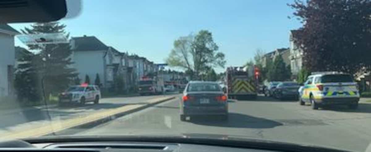 Un balcon s'effondre à Laval; un bébé dans un état critique