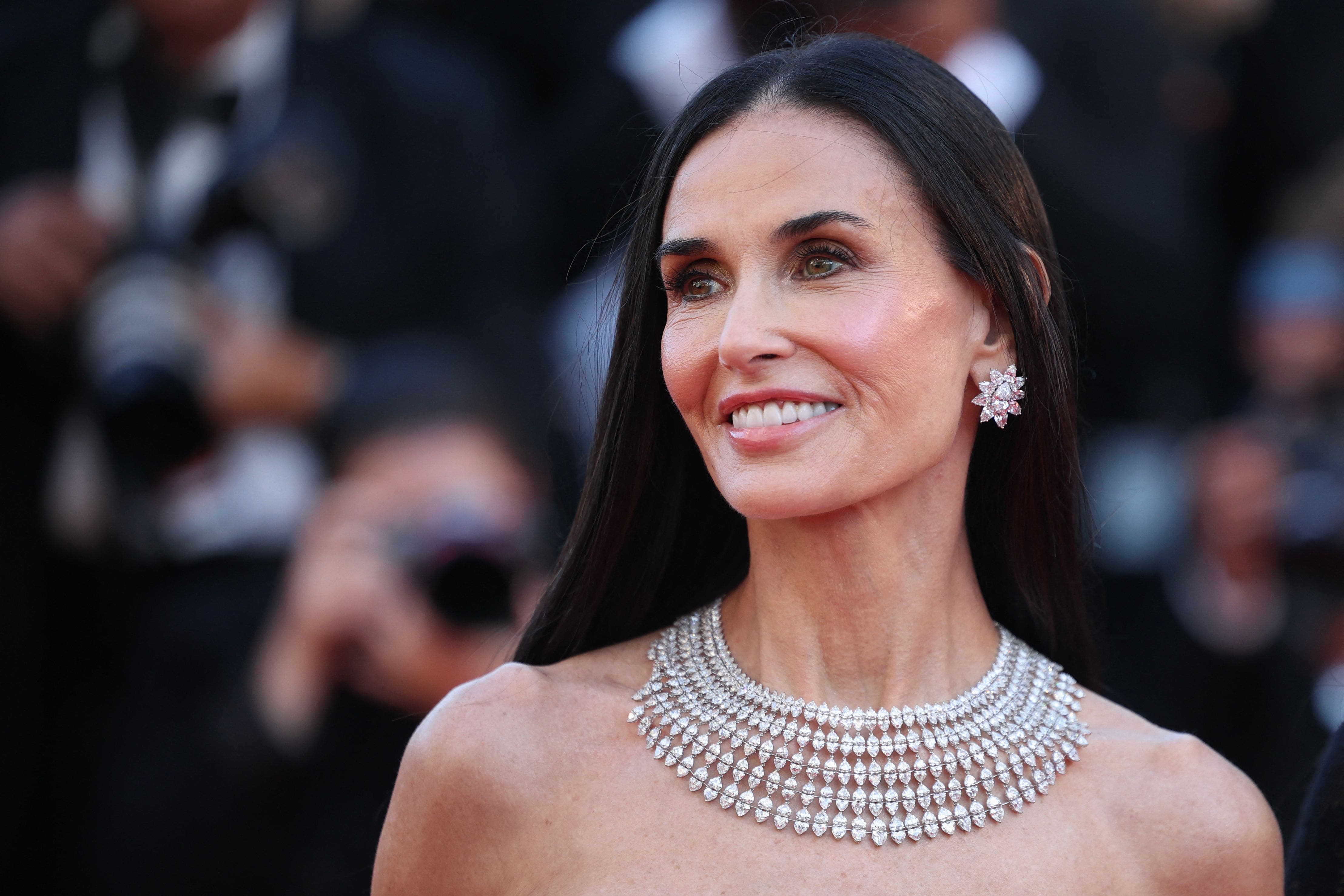 [PHOTOS] Voyez les plus beaux looks des stars du cinéma à la soirée d’ouverture du Festival de Cannes