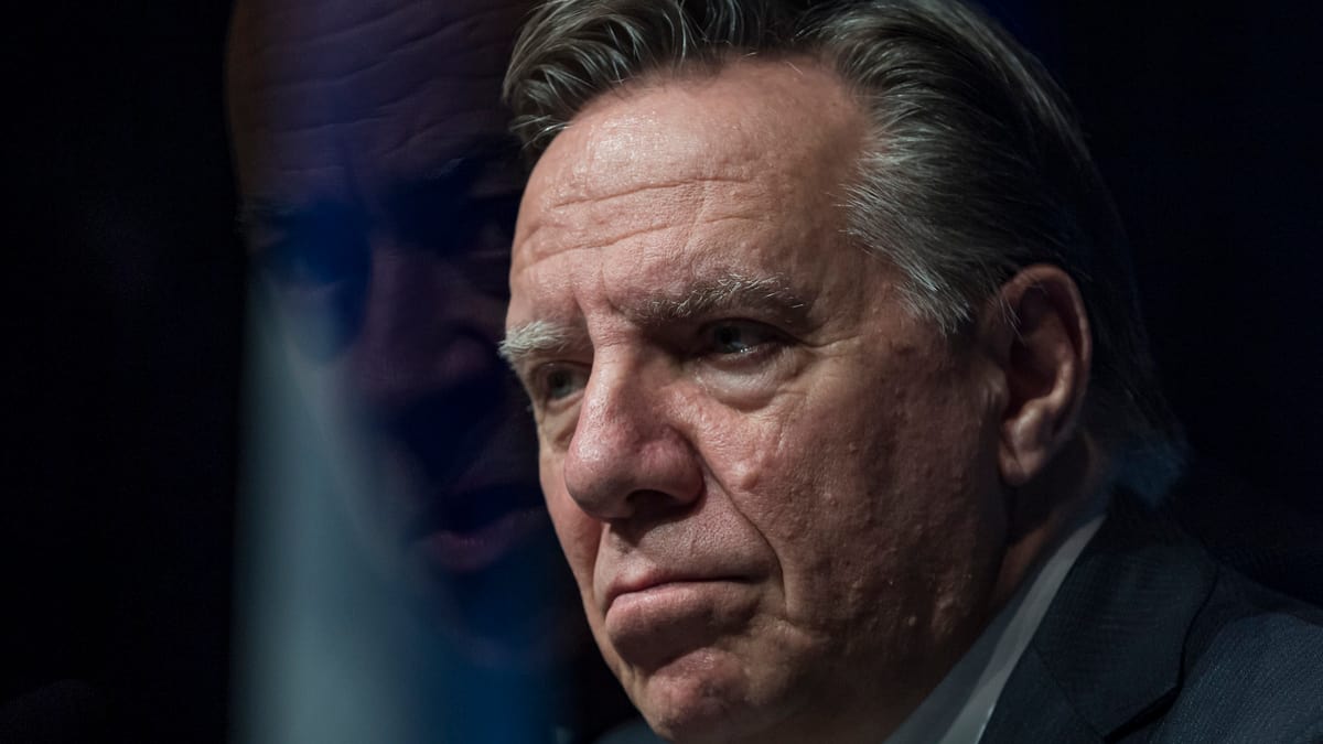 COVID-19: Québec suspend les activités de ses ministres