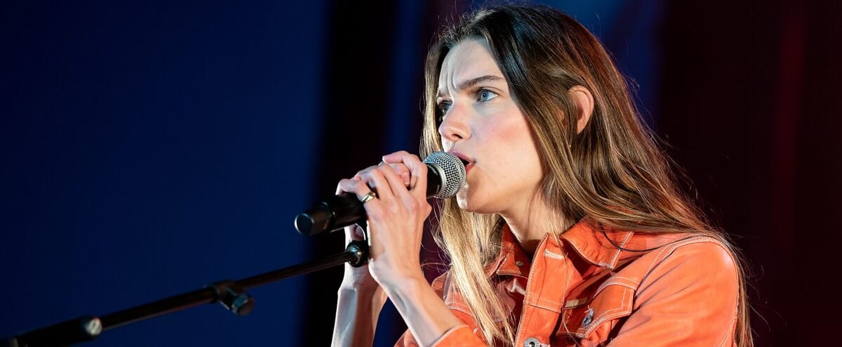 Les premiers concerts de la tournée de Charlotte Cardin reportés