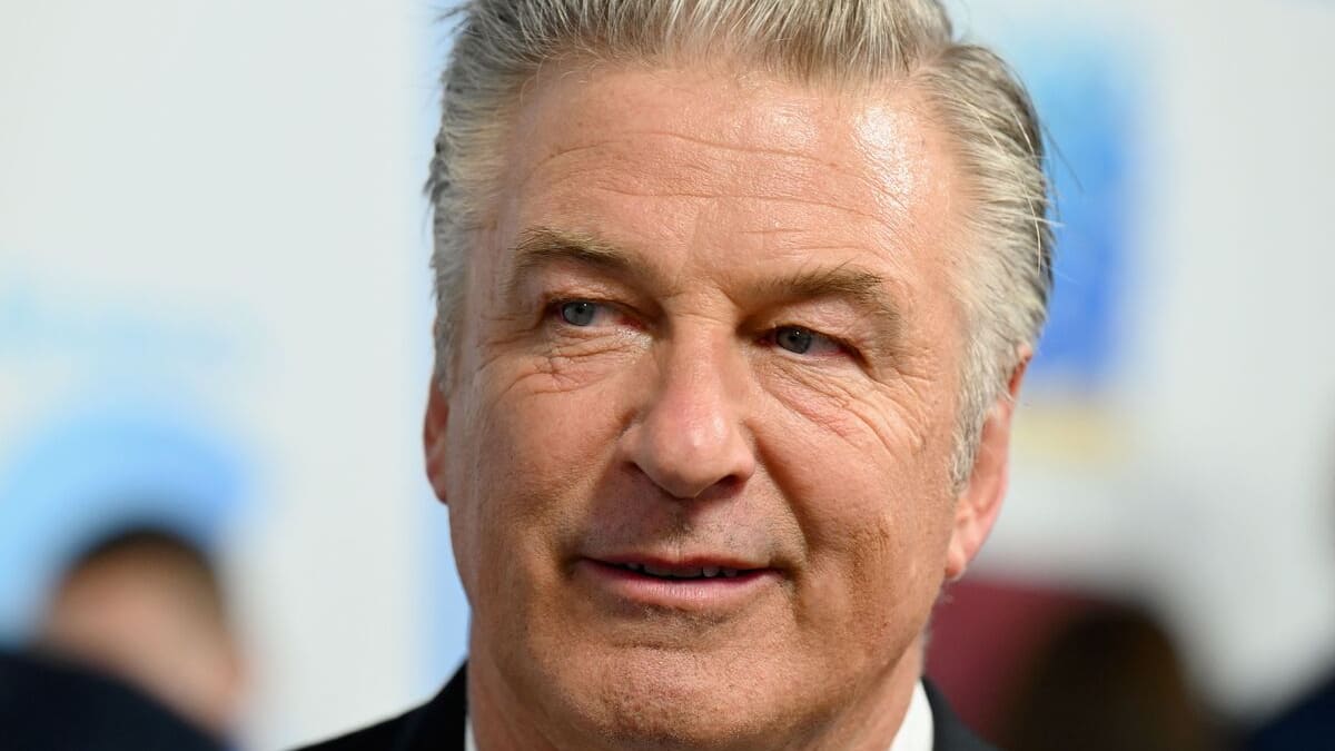 L'enquête du tir mortel d'Alec Baldwin sur un tournage «touche à sa fin»