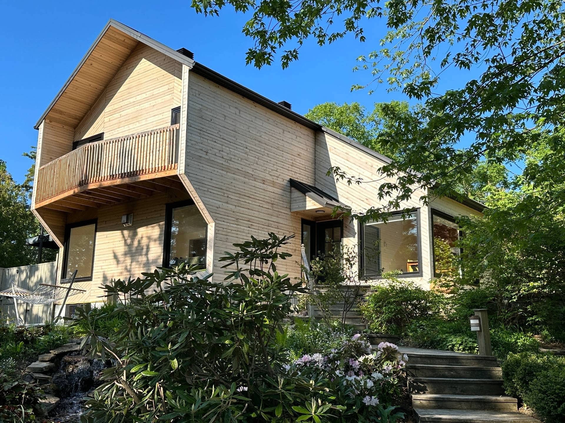 Une maison au potentiel incroyable à vendre à 599k