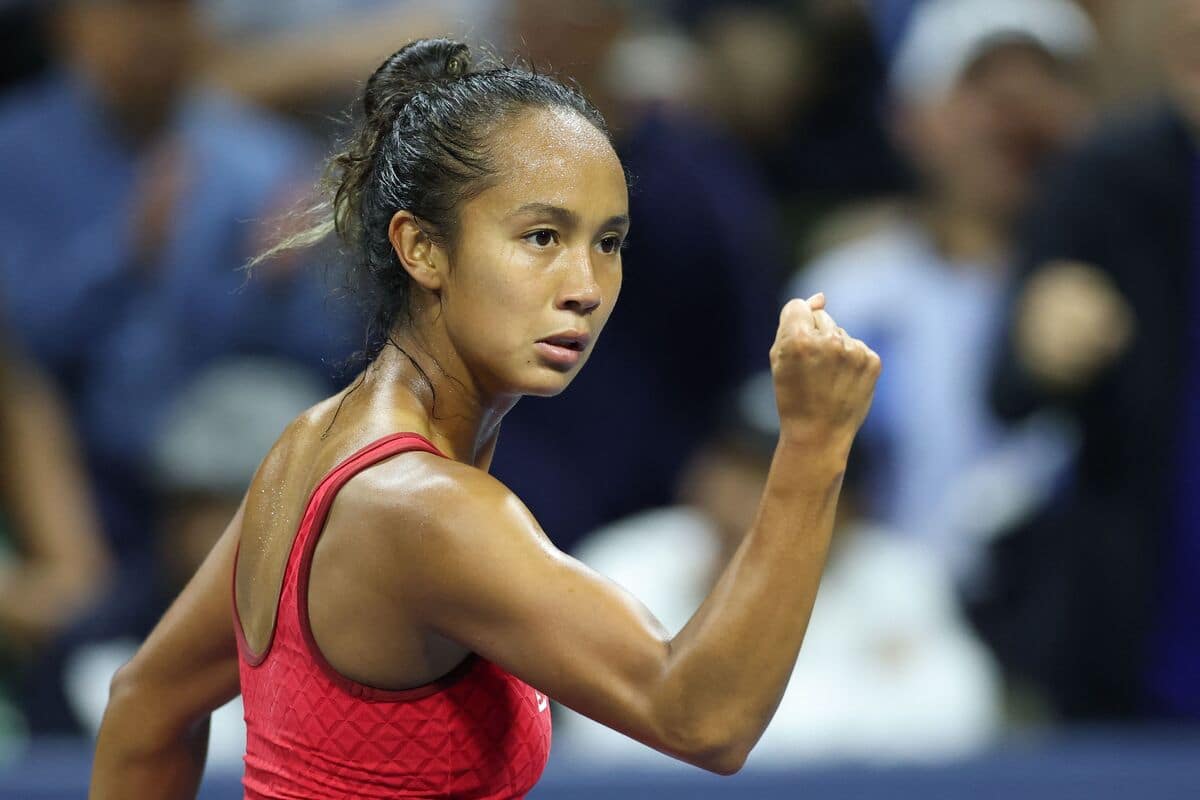 Leylah Fernandez passe aisément au deuxième tour à Abou Dabi | JDM