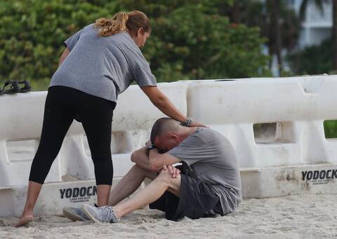 Effondrement en Floride: le bilan grimpe à neuf morts