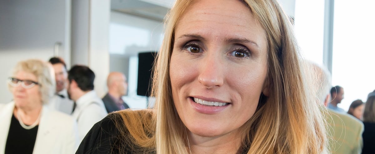 Un bébé et un spectacle pour «Mère ordinaire»