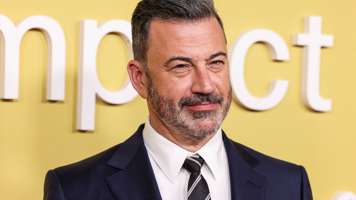 Trump vs Kimmel: Feud Escalates with New Demand & Explicit Response Trump vs Kimmel: Feud Escalates with New Demand & Explicit Response