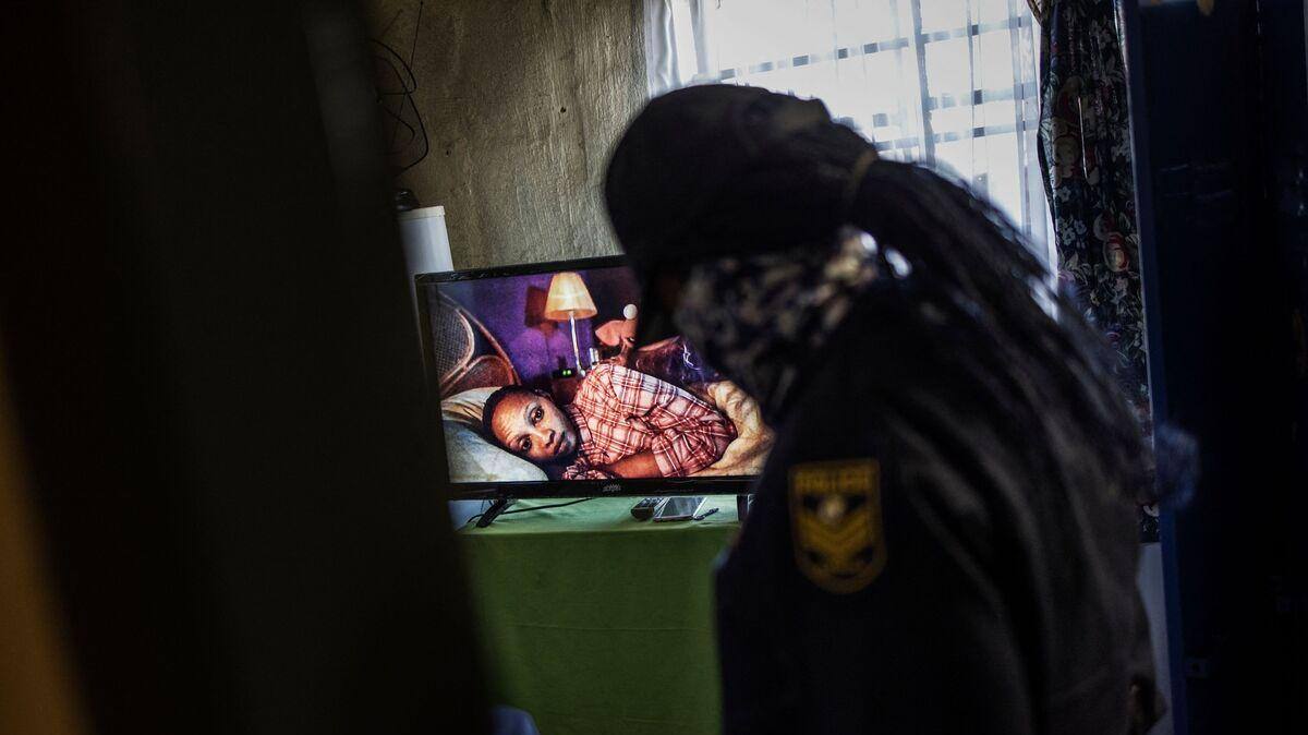 Une policière sud-africaine tue six personnes pour toucher des indemnités d'assurance