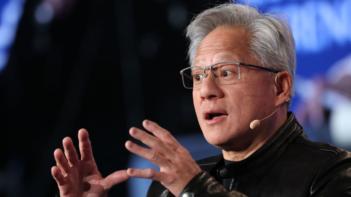 Le patron de Nvidia se rend finalement en Chine avec Trump