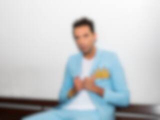 Star Académie: Mika prépare 2 numéros de variété