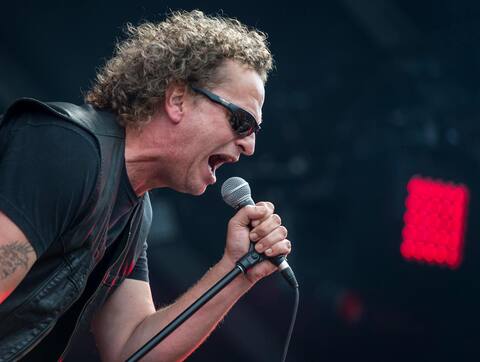 La formation québécoise Grimskunk.